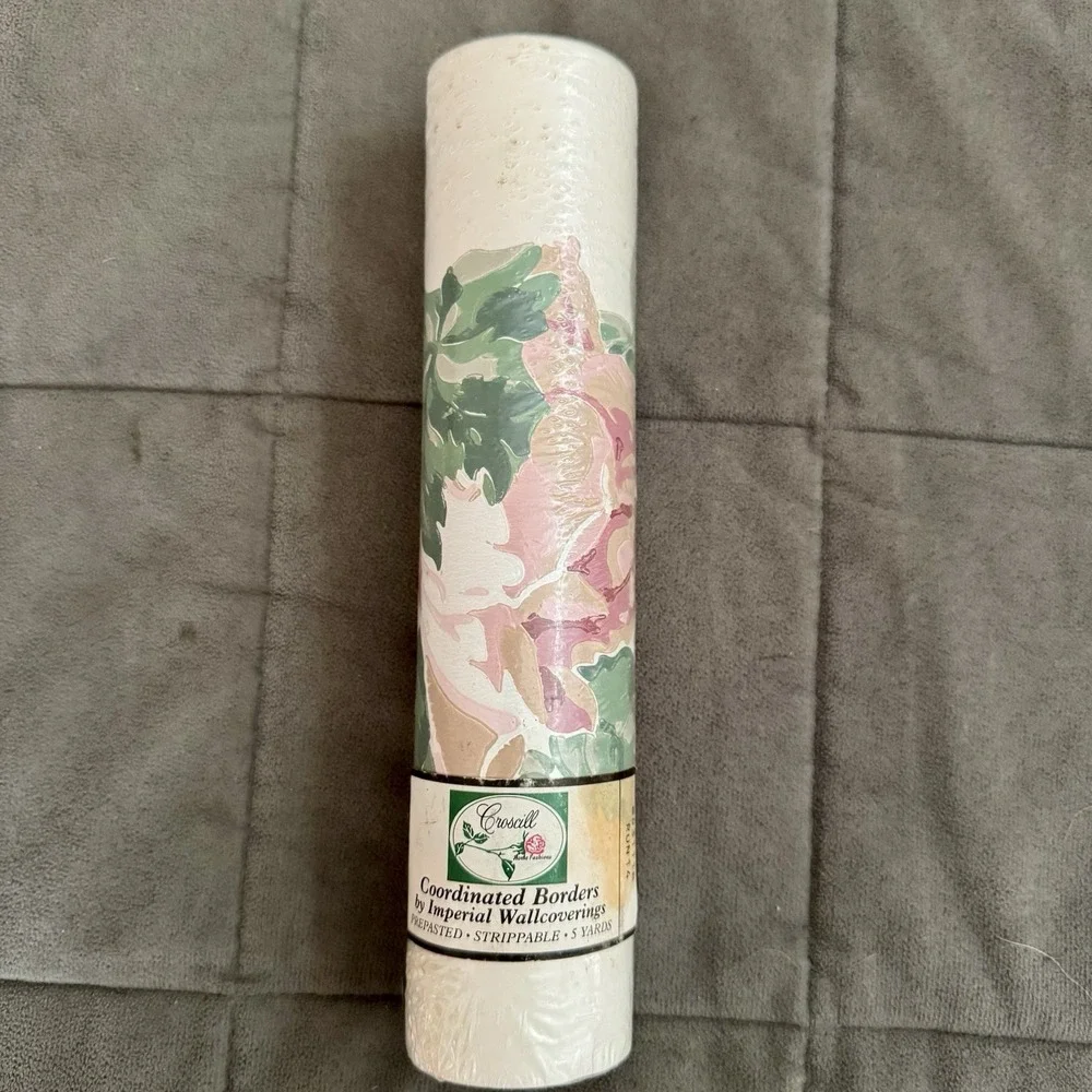 Imperial Pre pasted Floral Wallpaper Border 5yds Cottage Core New